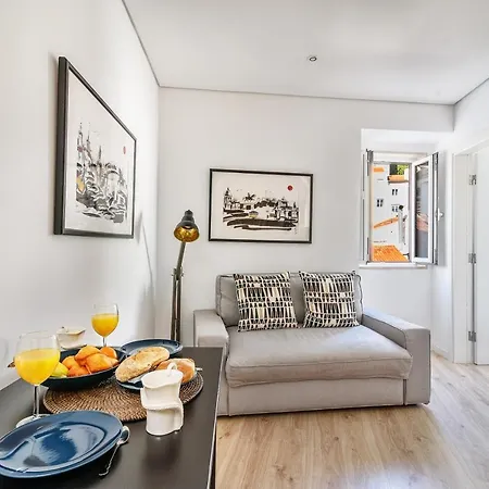 Joivy Cosy 1-bed Flat With Seaview In Alfama *
